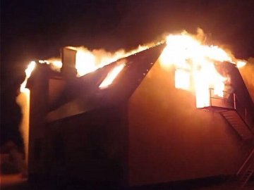 На Волині горів молитовний будинок. ВІДЕО