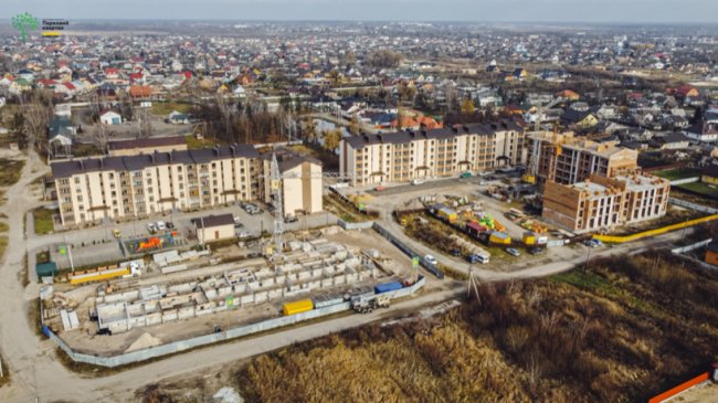 Що нового у ЖК «Парковий квартал»: фотозвіт із будівництва*
