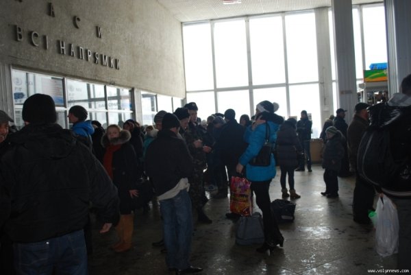 Через негоду з Луцька не виїхали 59 автобусів. ФОТО