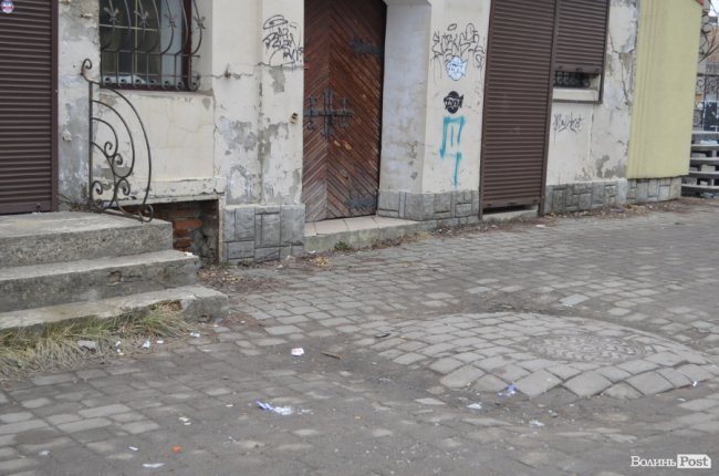 Нетуристичний Луцьк, або Що ховають під стінами замку Любарта. ФОТО