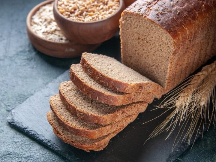 Ціни на хліб зростуть: пекарі пояснили, скільки коштуватиме буханець у лютому