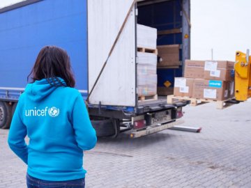 Волинь отримала від ЮНІСЕФ великий гуманітарний вантаж