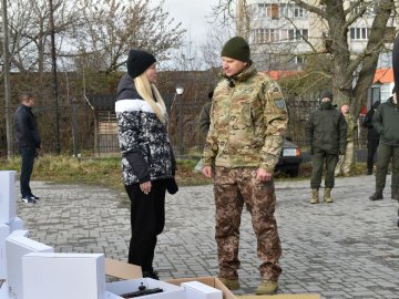 Бійцям волинської 100-ої бригади ТрО передали 50 квадрокоптерів