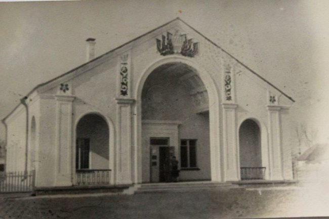 Показали, яким колись був кінотеатр у Любомлі. ФОТО