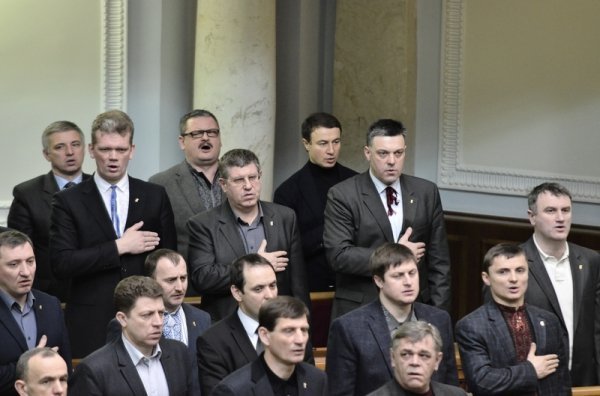 Як Верховна Рада скасовувала «скандальні закони». ФОТО