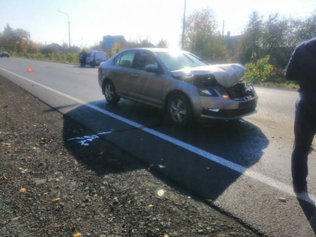 Під Луцьком зіткнулися дві автівки. ФОТО