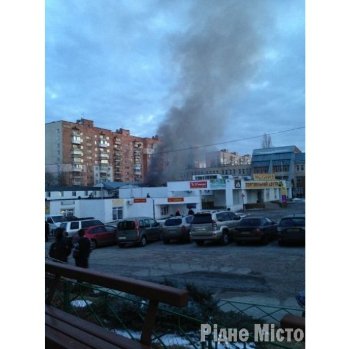 Під Києвом вибухнув супермаркет. ВІДЕО