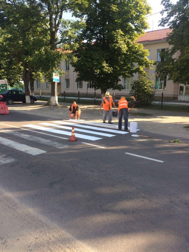Дороги на Волині готують до зими. ФОТО