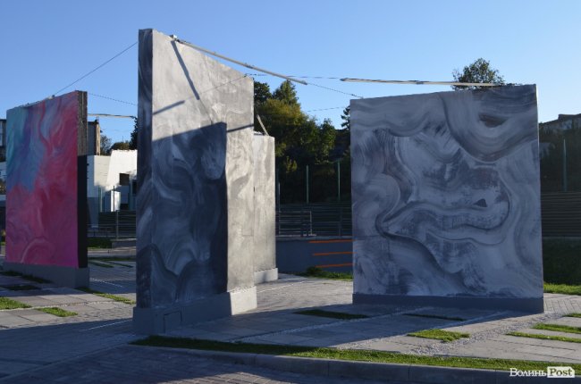 Запорізький митець подарував лучанам «трохи гармонії та релаксу»