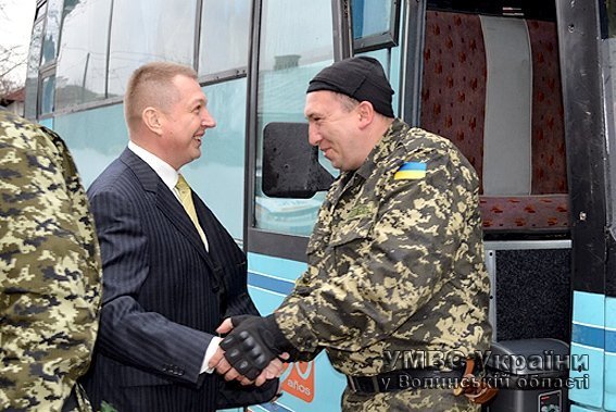 На Волинь зі сходу повернулися інспектори ДАІ. ФОТО. ВІДЕО