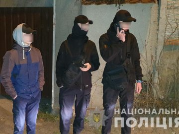 У Миколаєві підлітки з'ясовували стосунки з ножами та стріляниною. ВІДЕО