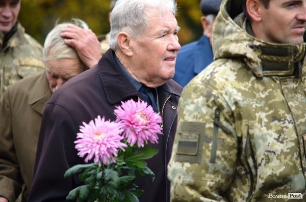 У Луцьку вшанували загиблих солдатів. ФОТО