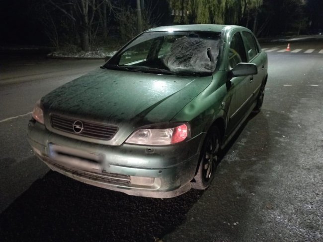 У Луцьку на пішохідному переході збили дівчину – вона померла у лікарні 