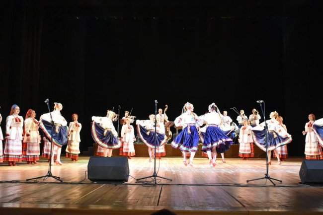Артисток Волинського народного хору відзначили нагородами. ФОТО