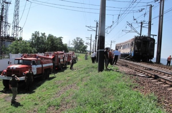 На Запоріжжі горіла електричка. ФОТО