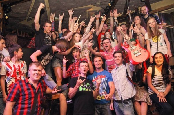 Як луцька рок-школа «знищувала попсу». ФОТО