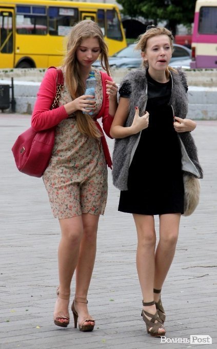 Луцьк відгуляв шкільні випускні. ФОТО