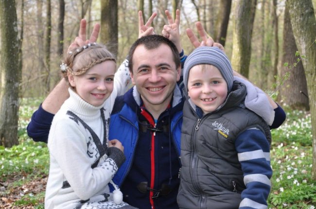 Відомі чоловіки Підгайцівської громади розповіли, як воно – бути татком. ФОТО