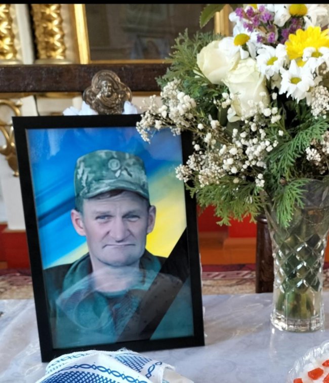 Волиняни провели в останню путь Героя Олександра Ханова