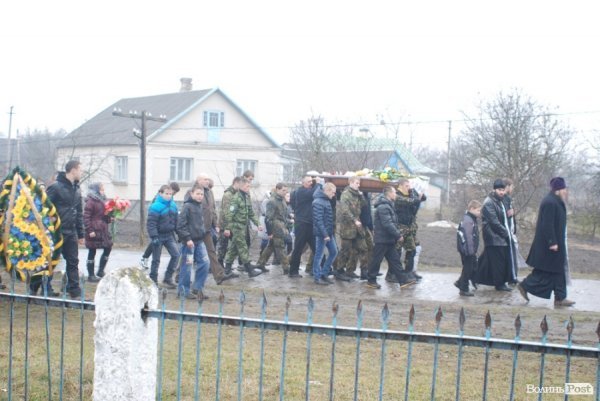 Поховали ще одного волиняна, вбитого на Майдані. ФОТО