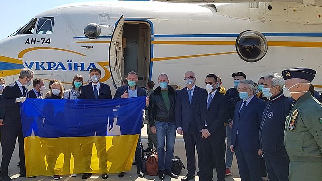 Українські медики в Італії залишаться ще на тиждень, – Степанов