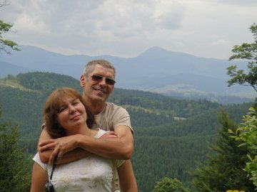 Жертвою шахраїв стала волинянка, яка збирає гроші на лікування чоловіка