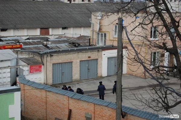 Офіс Партії регіонів у Луцьку після підпалу. ФОТО