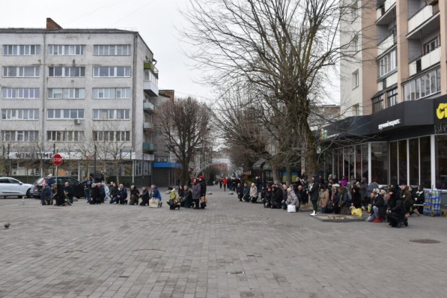 У Луцьку провели в останню дорогу Героя Романа Босюка