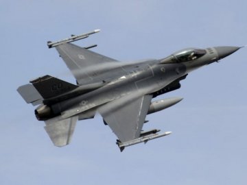 Українським пілотам знадобиться значно менше часу, щоб опанувати F-16, – Ігнат