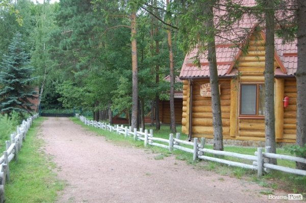 Як відпочивають в університетському таборі на Світязі. ФОТО