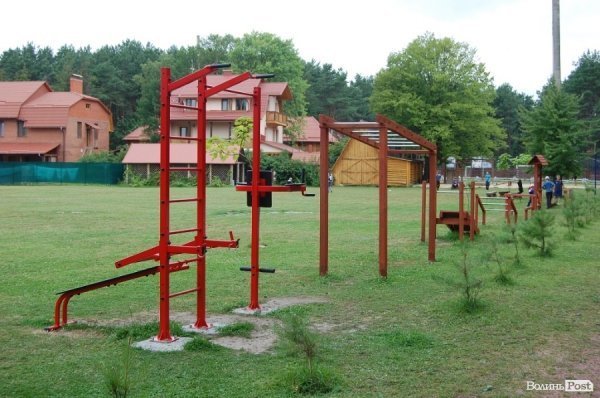 Як відпочивають в університетському таборі на Світязі. ФОТО