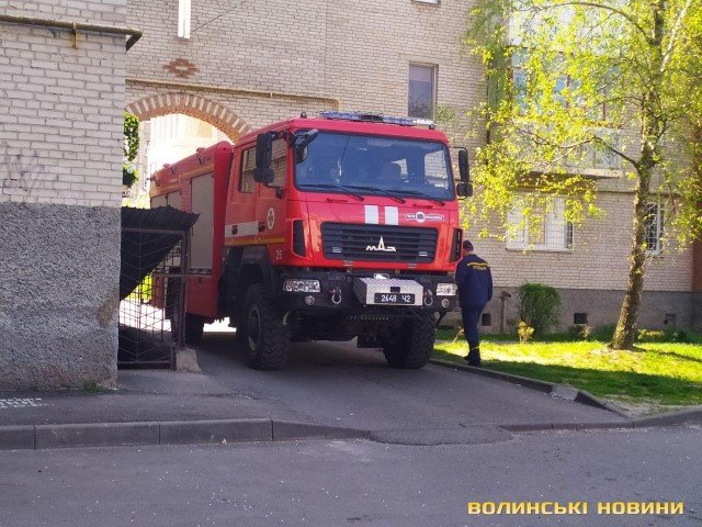 У Луцьку на Соборності – пожежа у квартирі. ФОТО