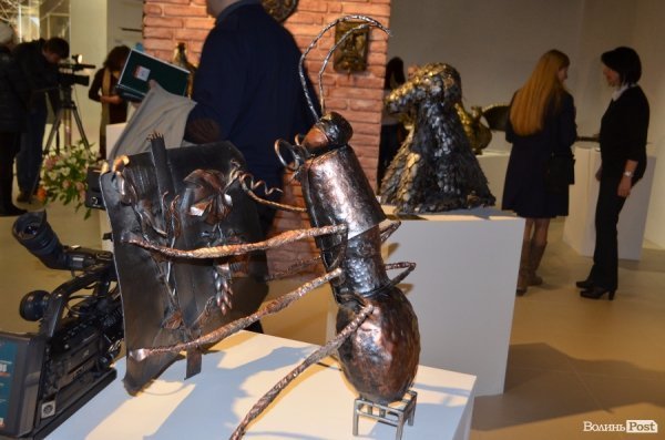 У Луцьку відкрилася постійна виставка кованих скульптур. ФОТО