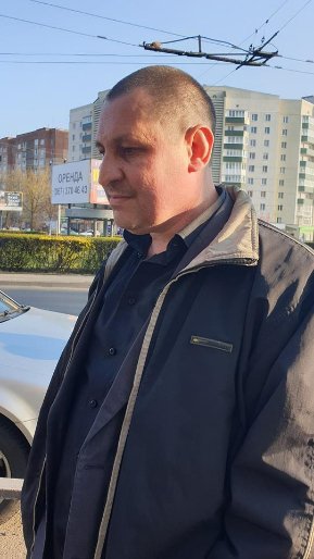 У Луцьку п'яний професор СНУ ім. Лесі Українки протаранив паркан і виїхав на тротуар