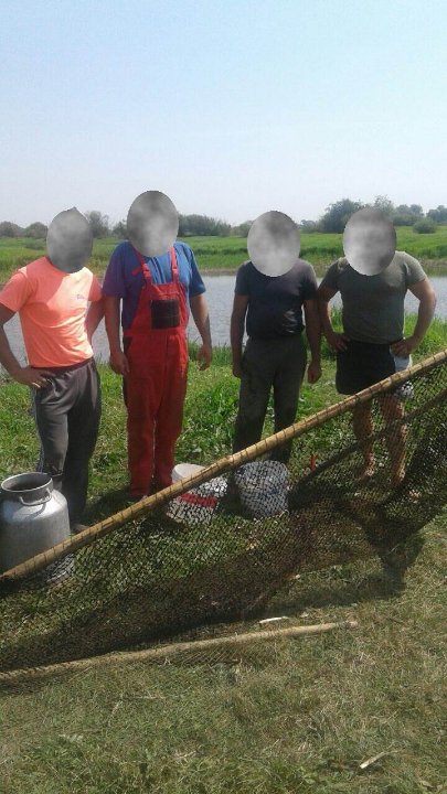 На Волині патруль на гарячому викрив рибних браконьєрів. ФОТО