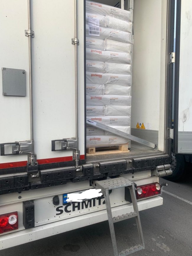 На «Ягодині» попередили спробу приховати товар на 136 000 євро