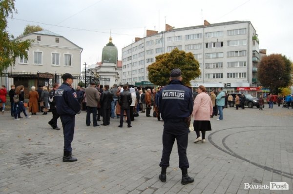 У Луцьку молилися за українську владу і вступ до ЄС. ФОТО 