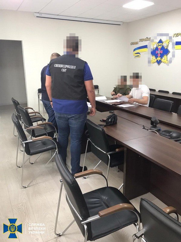 Привласнили 11 мільйонів: посадовці Міноборони розікрали кошти для будівництва казарм