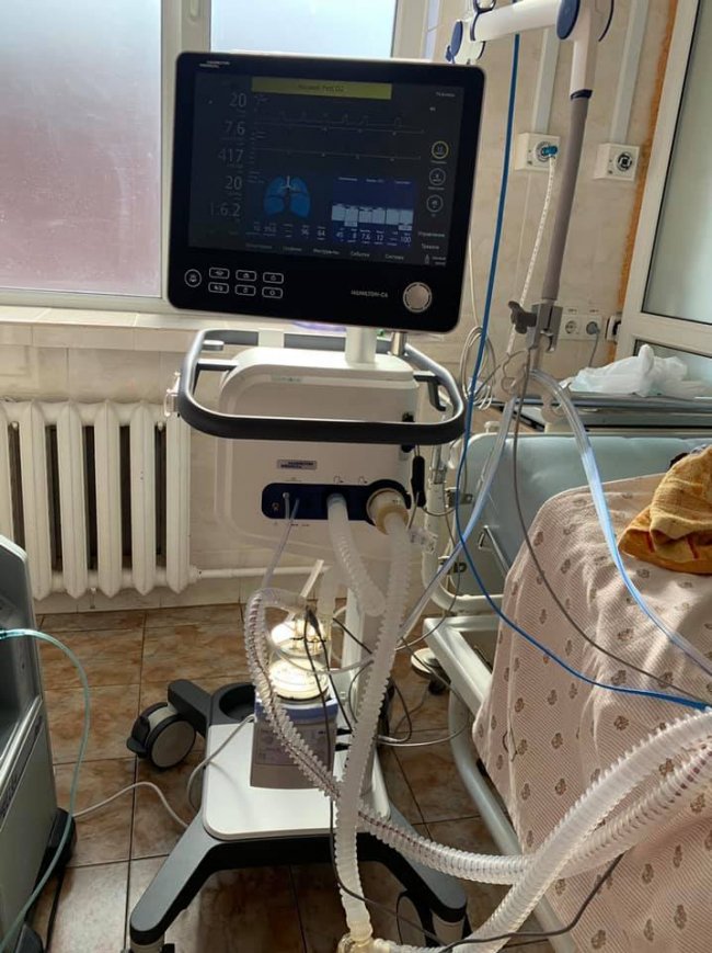 Лікарня на Волині придбала апарат ШВЛ, який допоможе рятувати життя важкохворим пацієнтам з COVID-19