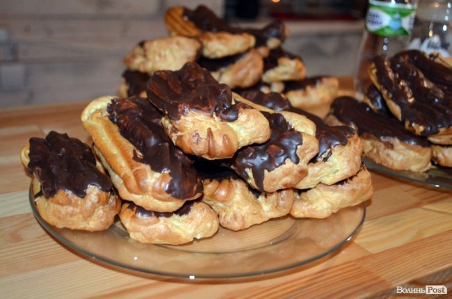 «Я+Ти»: у Луцьку в романтичній атмосфері святкували День закоханих