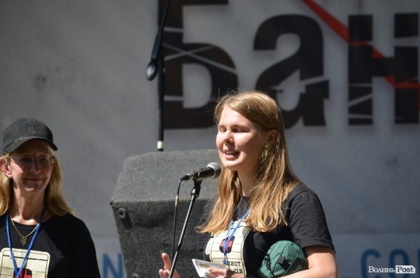 Як уродженка США навчає українських солдат надавати медичну допомогу. ФОТО