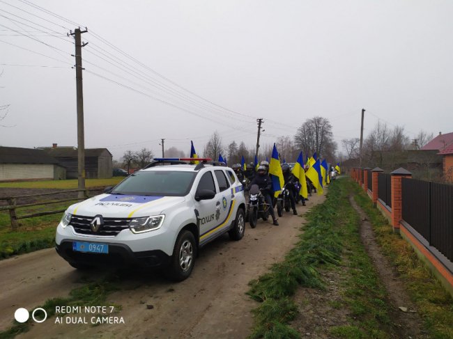 В перший день нового року на Волині попрощалися з Героєм Богданом Багликом. ВІДЕО