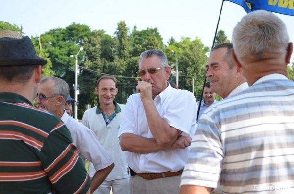 У Луцьку пікетували облдержадміністрацію: підтримували «повстанців Врадіївки». ФОТО