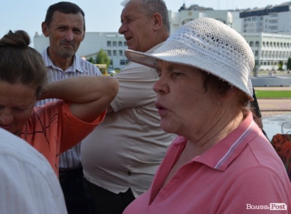 У Луцьку пікетували облдержадміністрацію: підтримували «повстанців Врадіївки». ФОТО