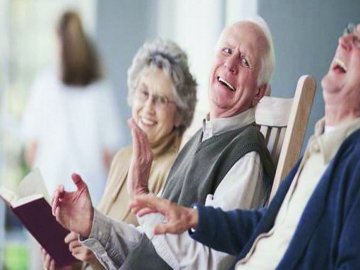 Як поводитися при відвідуванні будинку престарілих?*