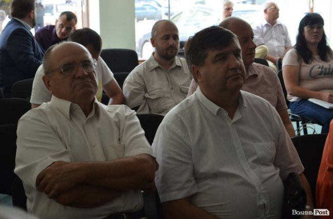 Пам’ять про людину-епоху: у Луцьку презентували книгу про Миколу Романюка. ФОТО