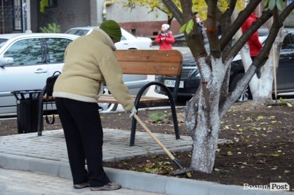 Як луцький депутат виконує свої обіцянки. ФОТО