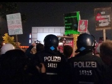 У Берліні - «антинацистський» мітинг