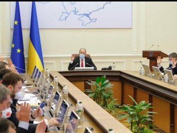 Кабмін погодив звільнення трьох голів ОДА