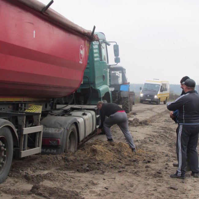 На Волині ремонтують аварійні дороги